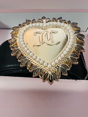 NIB Juicy Couture Logo Pearl Gold Heart Buckle Black Faux Leather Belt M/L
